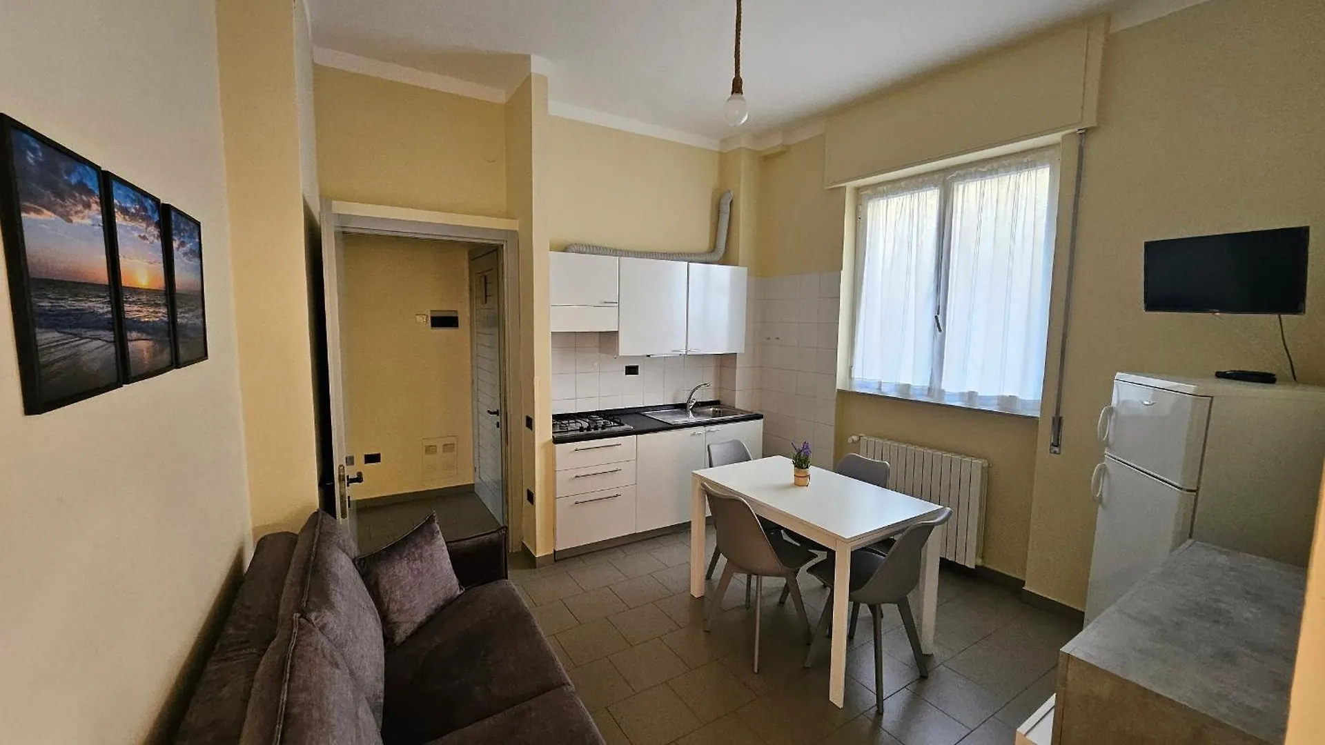 Apart-hotel Residence Rodi Alassio Itália
